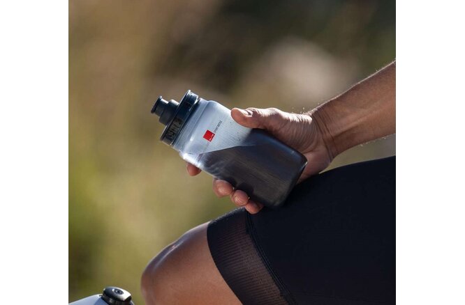 Elite Bidon Fly Tex 550 ml clear smoke