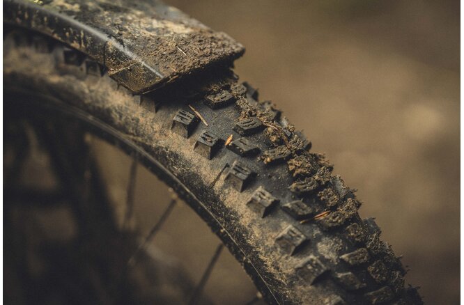 Schwalbe Pneu Smart Sam Cargo 24x2.35 Addix E starr mit... Reflexstreifen black