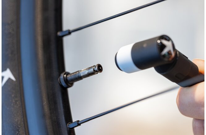 Schwalbe Tubeless Ventil Clik Valve 80 mm Set à 2 Stück schwarz