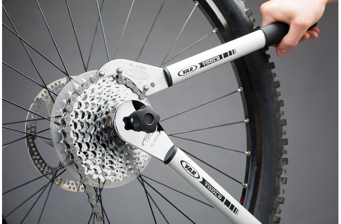 VAR Zahnkranz- und Freilaufabnehmer RL-40000-979... mit Abzieher RL-97910