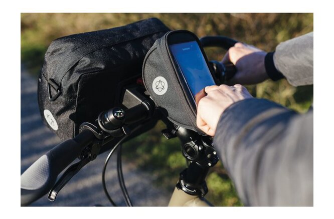 AGU Essential DWR Phonebag black