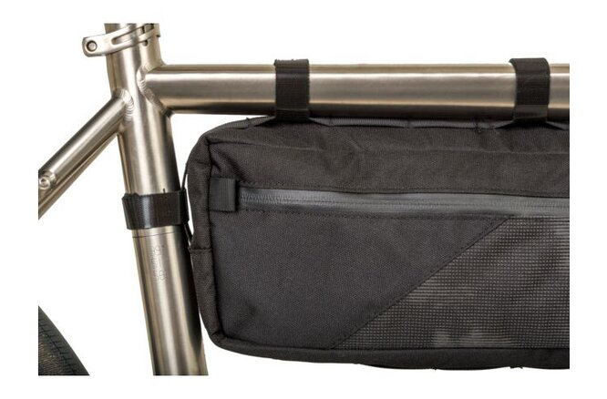 AGU Tube Frame Bag VENTURE Medium 4 Liter reflective mist