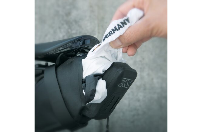 SKS Satteltasche Race Saddle Bag L 750 ml mit Klettverschluss schwarz