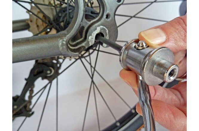 FollowMe Schnellspannerachse 150 - 175 mm