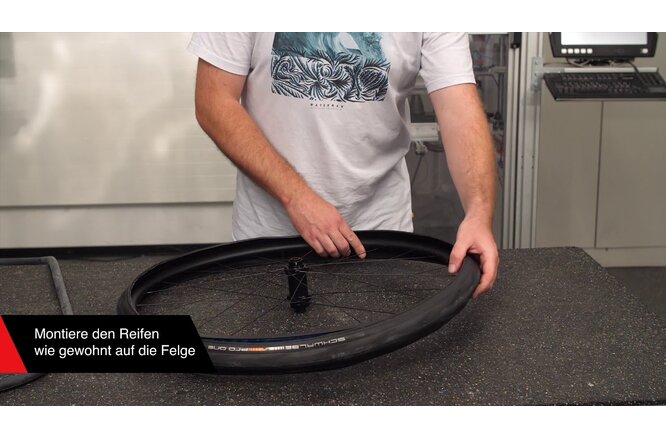 Schwalbe Pneu Pro One 700x25C Addix Race TL-Easy black