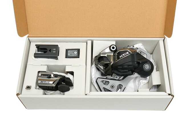 Shimano XTR Di2 Upgrade Kit, Set mit RD-M9250... -GS/SW-M9250-IR/BT-DN320/EC-DN100/SM-CN910-12 Box