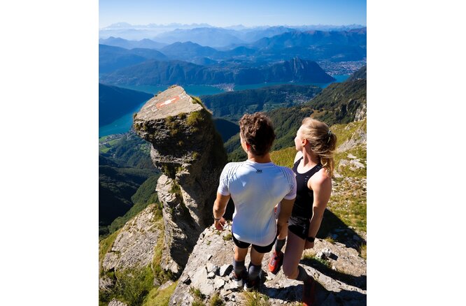 X-BIONIC MEN Invent 4.0 LT Shirt SH SL arctic white/dolomite grey